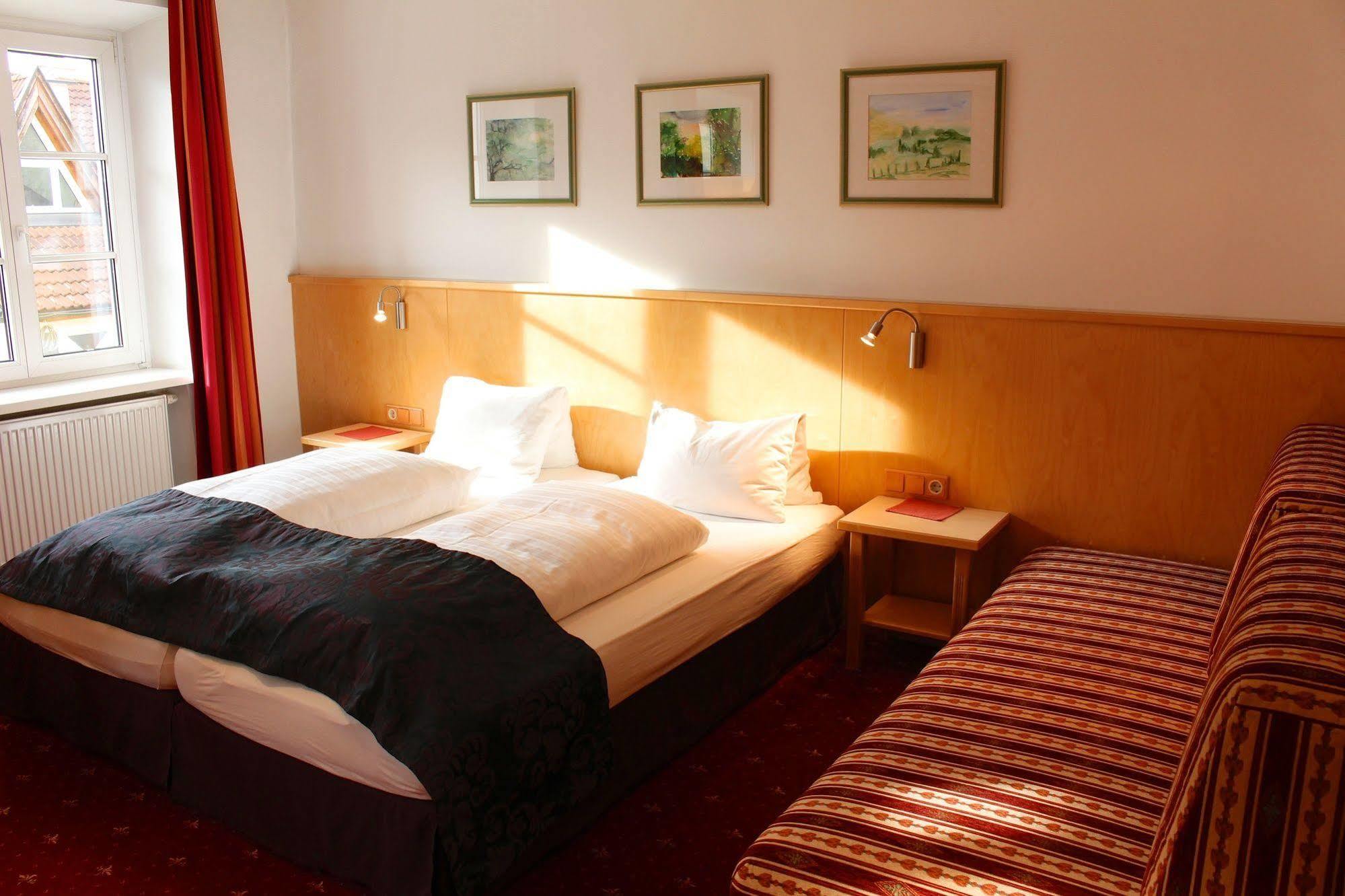 Austria Classic Hotel Heiligkreuz Hall in Tirol Exteriör bild
